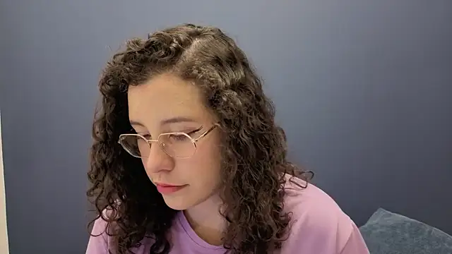 Snapshot of Charlotte__Miller chatting on September 20, 2025, 9:14 am Charlotte Miller online show from September 20, 2025, 9:14 am