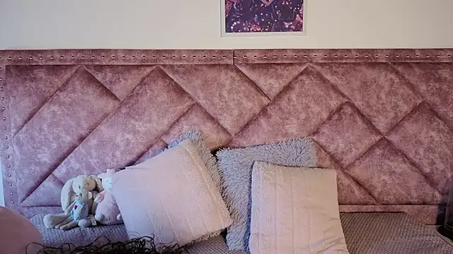 Snapshot of Charlotte__Miller chatting on September 22, 2025, 11:27 am Charlotte Miller online show from September 22, 2025, 11:27 am