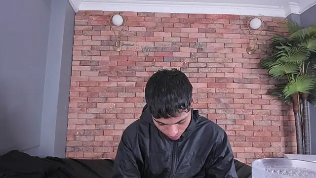 Snapshot of adam_piarse01 chatting on November 21, 2025, 3:16 am adam piarse01 online show from November 21, 2025, 3:16 am