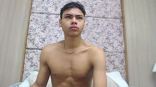 Snapshot of adam_piarse01 chatting on February 13, 2026, 1:55 pm adam piarse01 online show from February 13, 2026, 1:55 pm