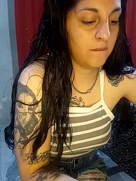 Snapshot of Camilita0 chatting on December 16, 2025, 9:35 am Camilita0 online show from December 16, 2025, 9:35 am