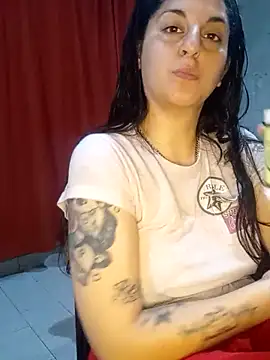 Snapshot of Camilita0 chatting on October 16, 2025, 9:06 am Camilita0 online show from October 16, 2025, 9:06 am