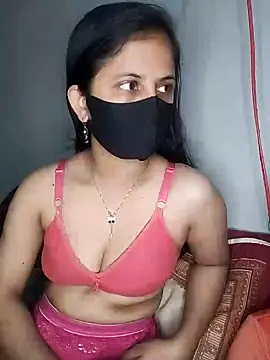 Hot Nila online show from February 12, 2025, 5:16 pm