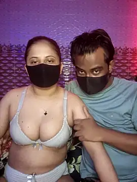 Snapshot of Hot_Nila chatting on May 21, 2026, 2:53 am Hot Nila online show from May 21, 2026, 2:53 am