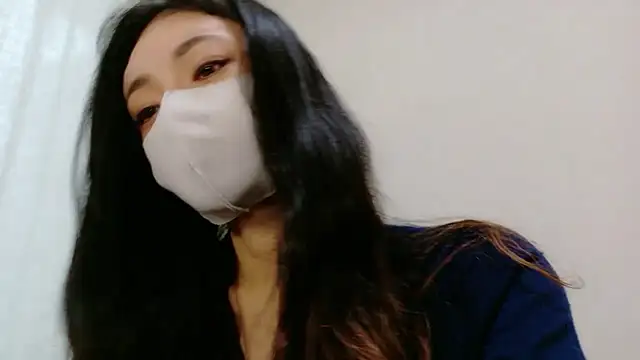 Snapshot of Mary-JP chatting on October 15, 2025, 4:44 am Mary-JP online show from October 15, 2025, 4:44 am