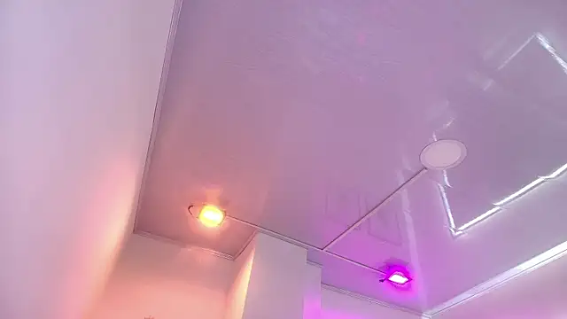 Arianna sweeet online show from May 15, 2026, 3:48 am