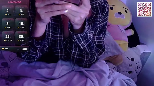 flower beast online show from April 29, 2026, 1:21 am