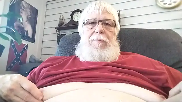 Snapshot of Futura_intx chatting on November 30, 2025, 4:30 pm Futura intx online show from November 30, 2025, 4:30 pm