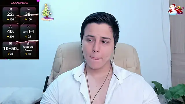 Snapshot of Thom_Ohtani chatting on November 8, 2025, 11:08 pm Thom Ohtani online show from November 8, 2025, 11:08 pm