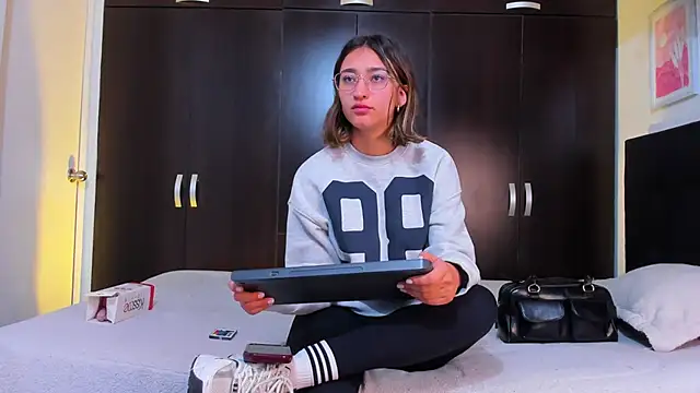 irirs rouse online show from February 12, 2025, 11:18 am