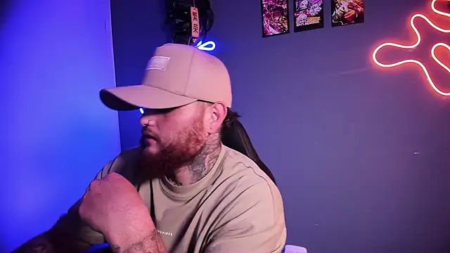 Ragnar Larssen online show from February 8, 2026, 3:04 am