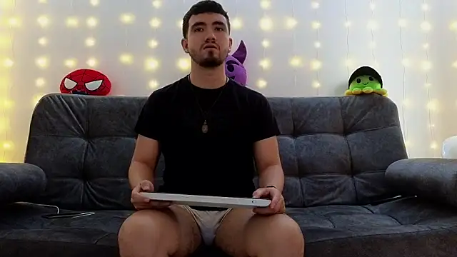 Dante Bones online show from February 10, 2025, 7:28 pm