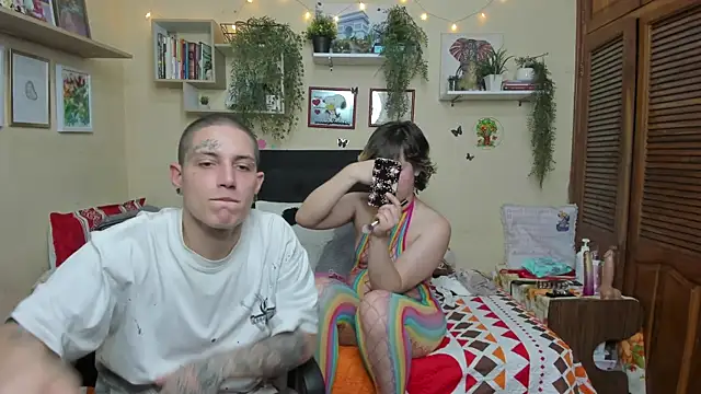 Snapshot of Blondandtattoofaced chatting on February 12, 2025, 2:45 am Blondandtattoofaced online show from February 12, 2025, 2:45 am