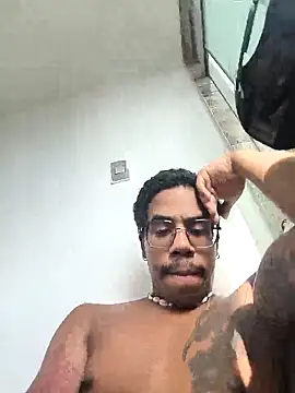 Snapshot of THEGOATHL chatting on December 16, 2025, 8:57 pm THEGOATHL online show from December 16, 2025, 8:57 pm