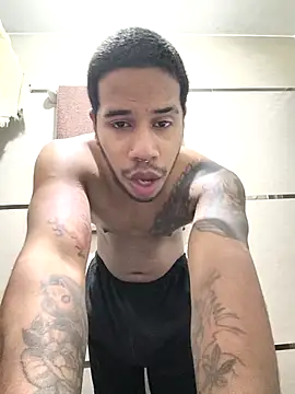 Snapshot of THEGOATHL chatting on October 21, 2025, 2:33 am THEGOATHL online show from October 21, 2025, 2:33 am