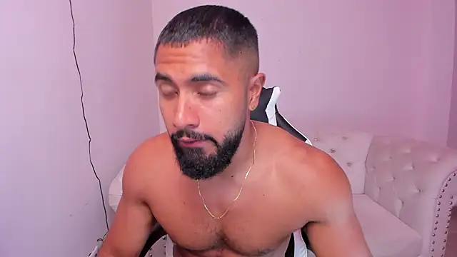 Santiago huntt online show from March 15, 2025, 12:24 pm