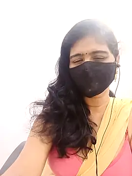 Snapshot of Lucky-Deepthi chatting on April 5, 2026, 1:23 am Lucky-Deepthi online show from April 5, 2026, 1:23 am