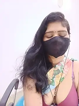 Snapshot of Lucky-Deepthi chatting on May 24, 2026, 1:27 am Lucky-Deepthi online show from May 24, 2026, 1:27 am