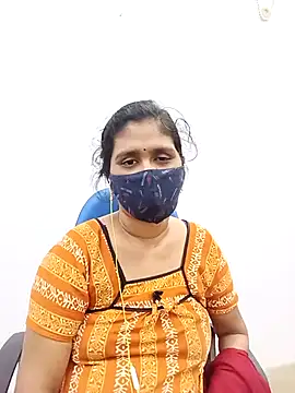 Snapshot of Lucky-Deepthi chatting on February 17, 2025, 7:12 pm Lucky-Deepthi online show from February 17, 2025, 7:12 pm