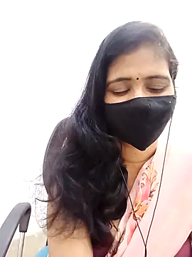 Snapshot of Lucky-Deepthi chatting on April 3, 2026, 11:16 am Lucky-Deepthi online show from April 3, 2026, 11:16 am