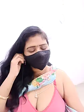 Snapshot of Lucky-Deepthi chatting on April 28, 2026, 12:42 am Lucky-Deepthi online show from April 28, 2026, 12:42 am