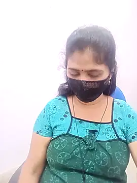 Snapshot of Lucky-Deepthi chatting on March 12, 2025, 5:28 pm Lucky-Deepthi online show from March 12, 2025, 5:28 pm