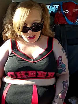 CherrryCakes87 online show from September 26, 2025, 11:44 pm