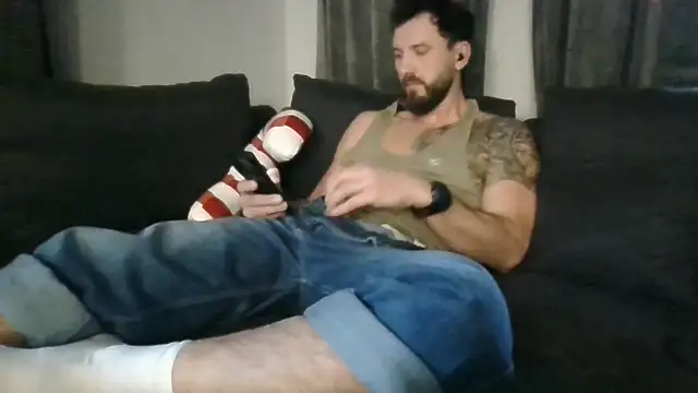 Snapshot of realdilf chatting on December 1, 2025, 1:12 pm realdilf online show from December 1, 2025, 1:12 pm