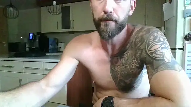 Snapshot of realdilf chatting on October 4, 2025, 6:15 am realdilf online show from October 4, 2025, 6:15 am