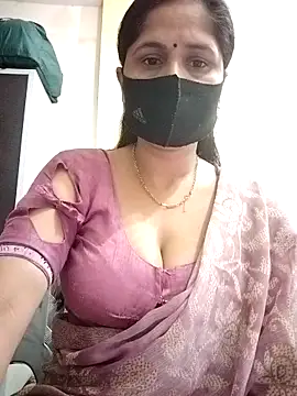 Snapshot of priyancyfun chatting on May 10, 2026, 3:43 am priyancyfun online show from May 10, 2026, 3:43 am