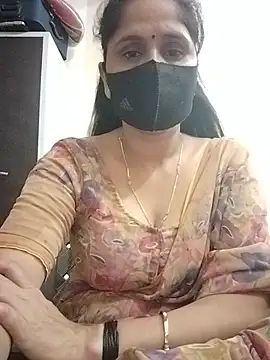 Snapshot of priyancyfun chatting on July 28, 2026, 4:39 pm priyancyfun online show from July 28, 2026, 4:39 pm