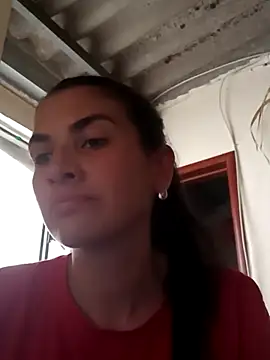 blue and whithe online show from April 1, 2026, 7:33 pm