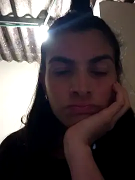 blue and whithe online show from April 3, 2026, 12:50 am