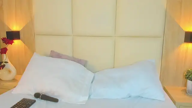 Snapshot of antonella_cutie_ chatting on June 3, 2026, 2:55 pm antonella cutie online show from June 3, 2026, 2:55 pm