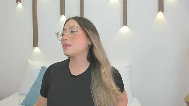 antonella cutie  online show from February 4, 2025, 3:26 pm