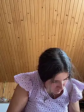mewKate online show from July 27, 2026, 12:01 pm