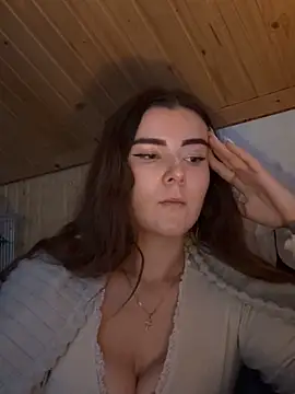 mewKate online show from December 1, 2025, 1:34 pm