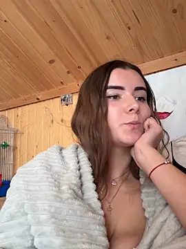 mewKate online show from November 4, 2025, 10:08 am