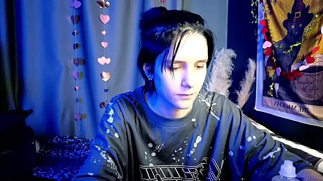 Snapshot of Hyeon_Jin chatting on February 20, 2025, 8:36 pm Hyeon Jin online show from February 20, 2025, 8:36 pm