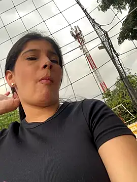 Snapshot of MilaRux chatting on October 11, 2025, 10:22 pm MilaRux online show from October 11, 2025, 10:22 pm