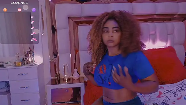 Snapshot of Aliana_Ross chatting on November 23, 2025, 9:30 am Aliana Ross online show from November 23, 2025, 9:30 am