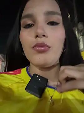 Snapshot of the_queen_of_street chatting on July 4, 2026, 12:06 am the queen of street online show from July 4, 2026, 12:06 am