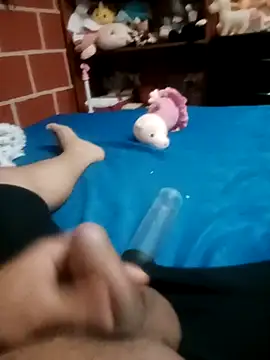 parejanuevahoff online show from October 14, 2025, 7:14 pm