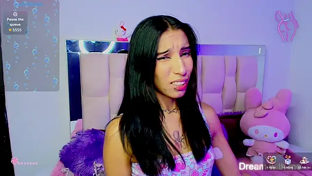 Snapshot of Silver_Rosex chatting on December 2, 2025, 1:06 am Silver Rosex online show from December 2, 2025, 1:06 am