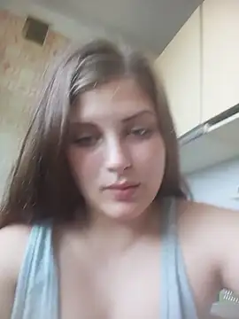Lauren Amabel online show from July 20, 2026, 8:00 am