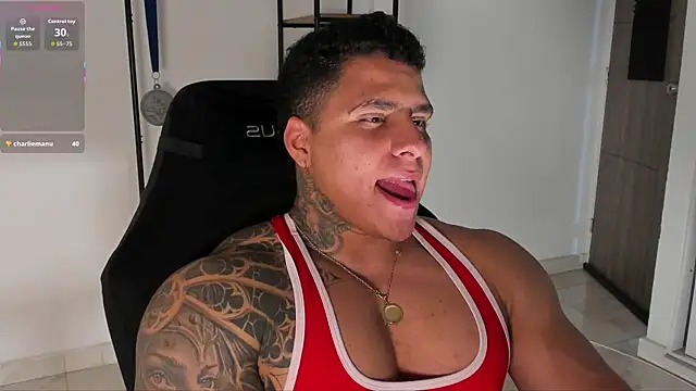 Maximoscott online show from September 18, 2025, 7:28 pm