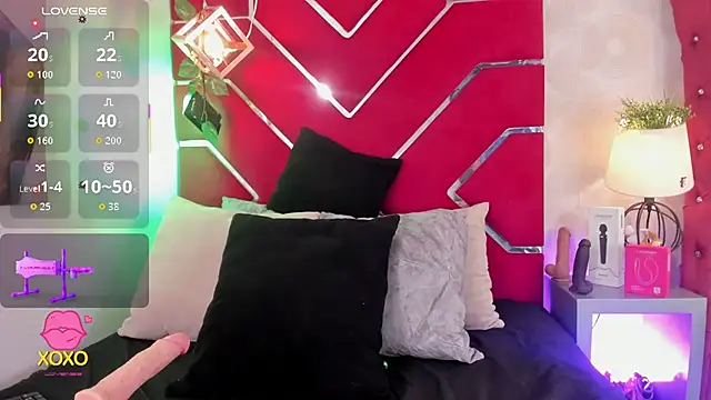 Snapshot of VeronicaOlson_ chatting on October 11, 2025, 4:02 am VeronicaOlson online show from October 11, 2025, 4:02 am