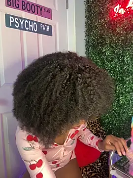 idaaloveexx online show from October 12, 2025, 5:03 pm