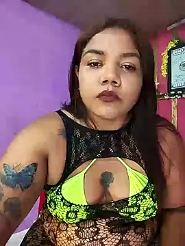 Snapshot of rubi_imar_1 chatting on January 6, 2025, 1:20 am rubi imar 1 online show from January 6, 2025, 1:20 am