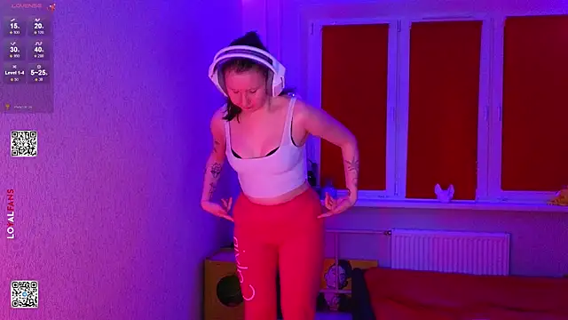 mon lola online show from February 18, 2026, 5:09 pm